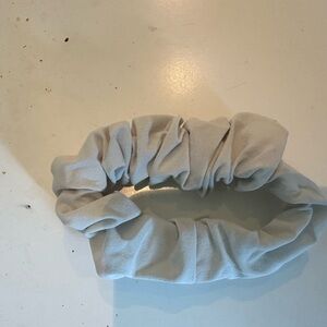lululemon athletica Cream Hair Scrunchie